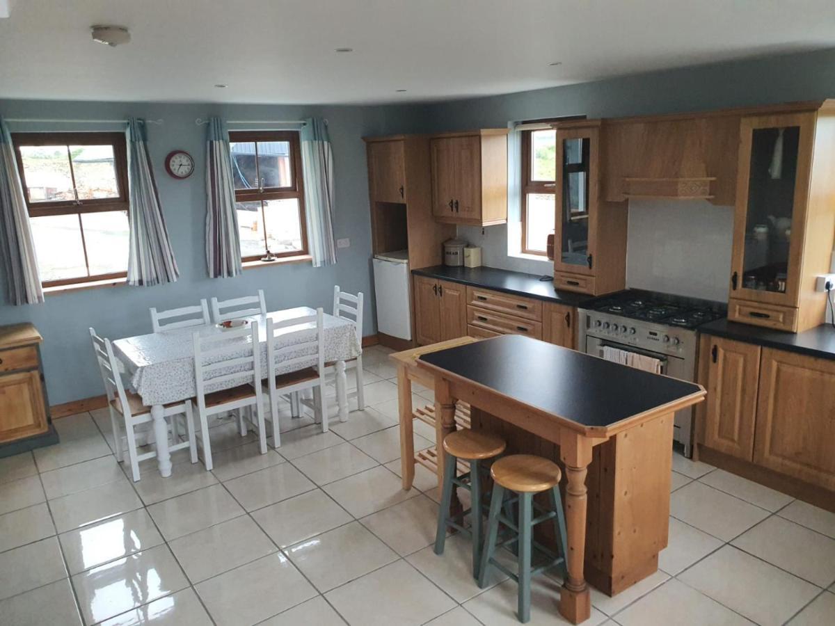 Murphys Irish Farmhouse Tralee Exterior foto